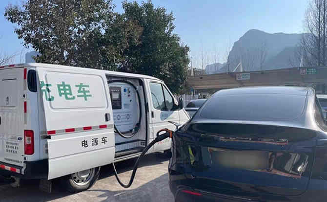 凤岗镇汽车搭电