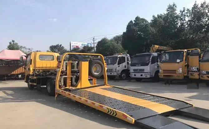 凤岗镇汽车中途维修案例